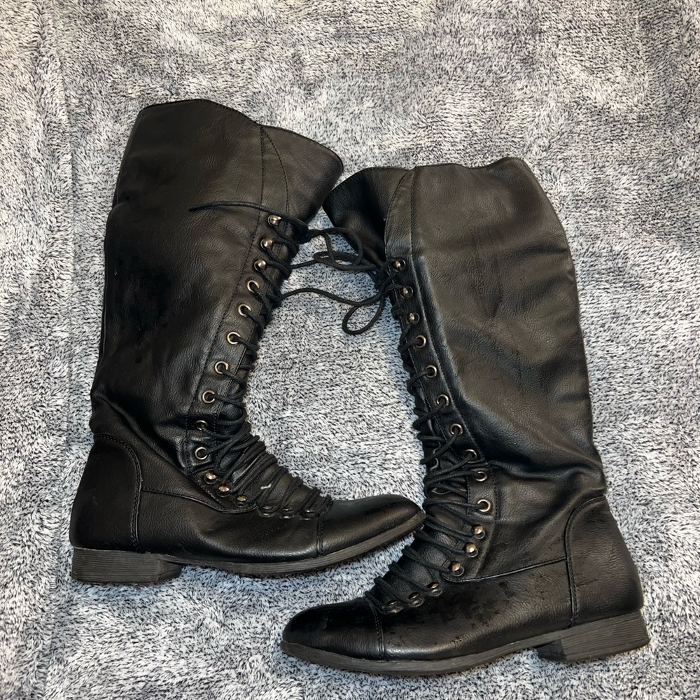 Black Laced up under the knee boots